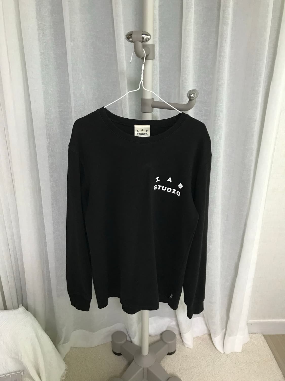 아이앱 스튜디오 블랙 롱슬리브 S 상품이미지1