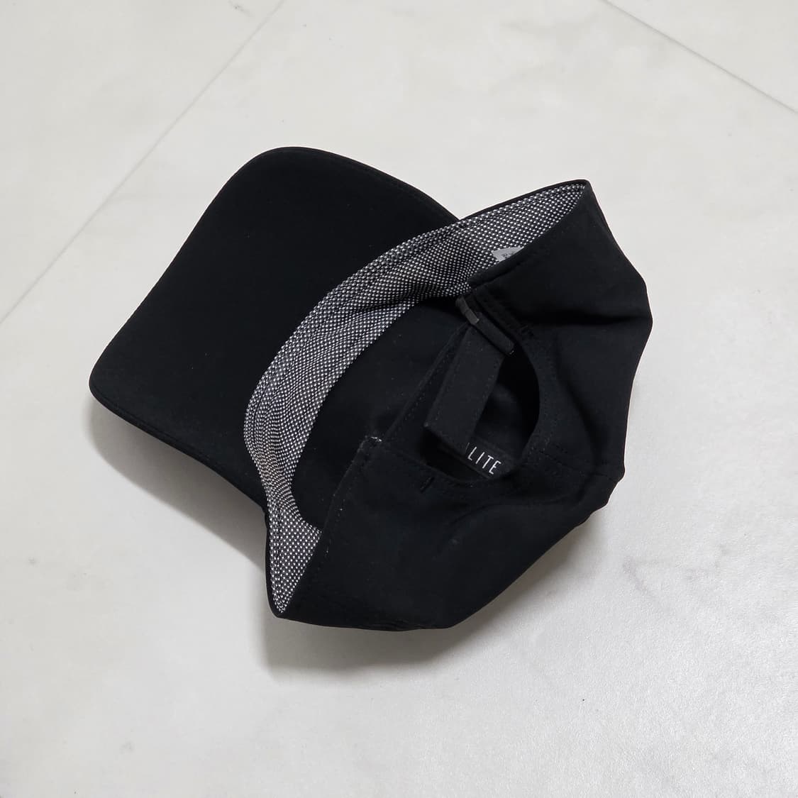 아디다스 삼선 기능성 볼캡 블랙 상품이미지2