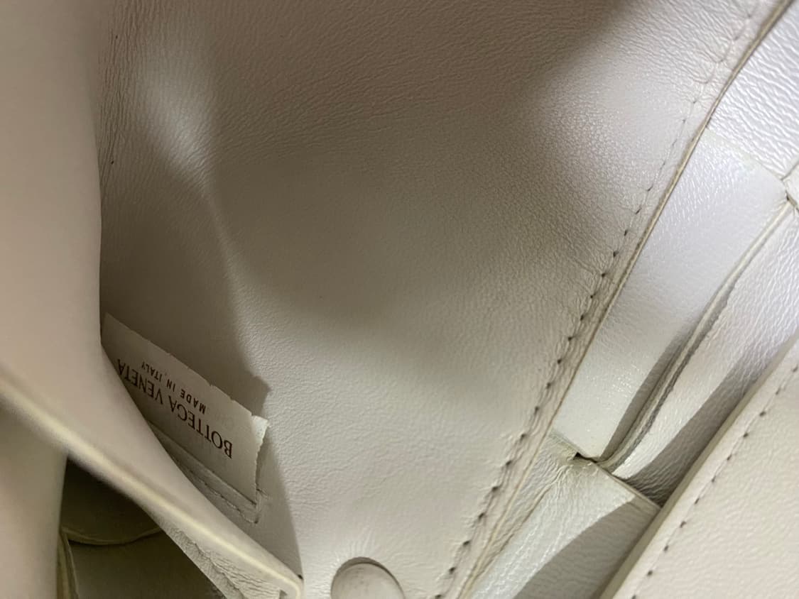 네고많이가능[정품] 보테가베네타 카세트백 크로스백 상품이미지6