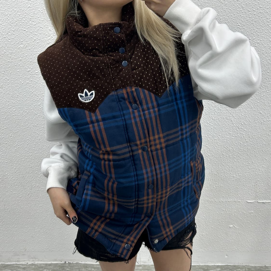 아디다스 y2k 초코땡 블루체크 패딩 조끼 110 상품이미지1