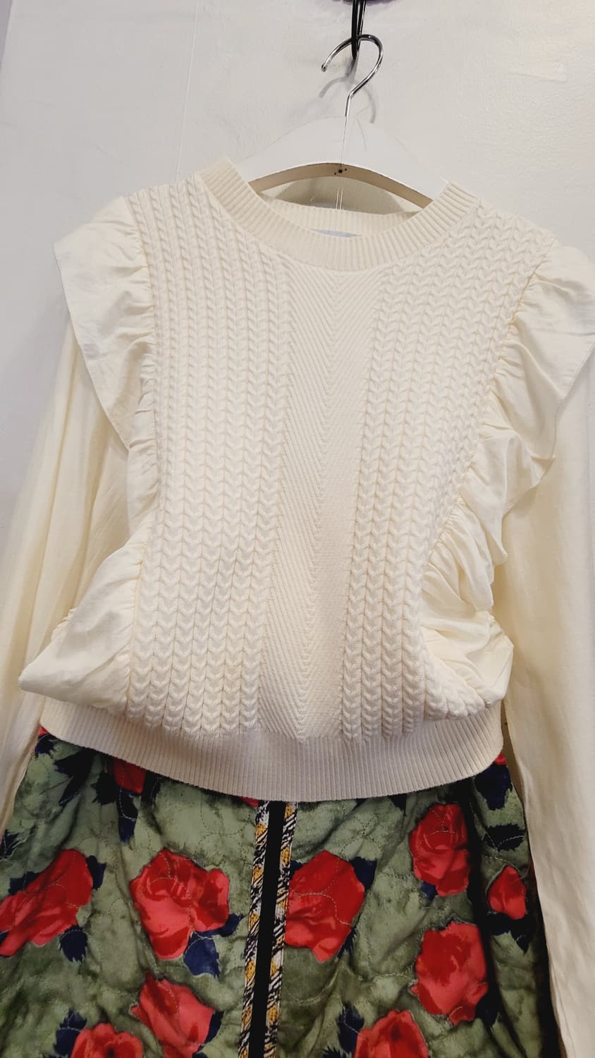 프릴니트 맨투맨. 르샵 본딩스커트 상품이미지2