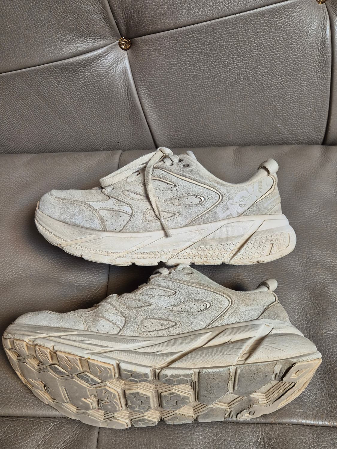 호카 클리프톤 L 스웨이드 에그녹 여성 235 상품이미지5