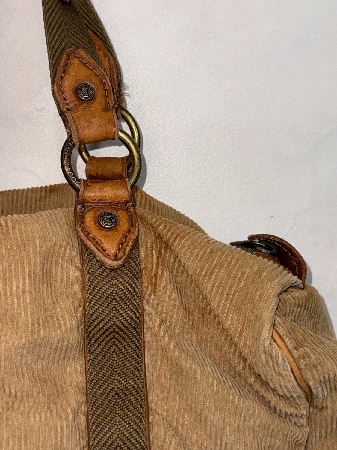 Marc by Marc Jacobs brown corduroy 토트백  상품이미지7