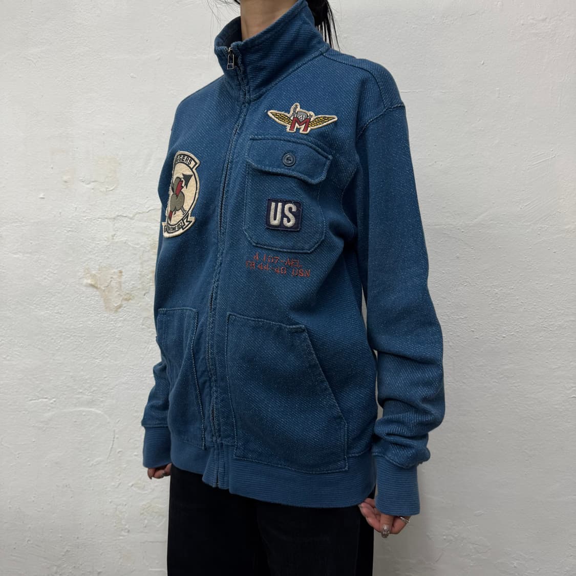 아비렉스(AVIREX) 블루 코튼 US NAVAL 자수 하이넥 집업 자켓 상품이미지1