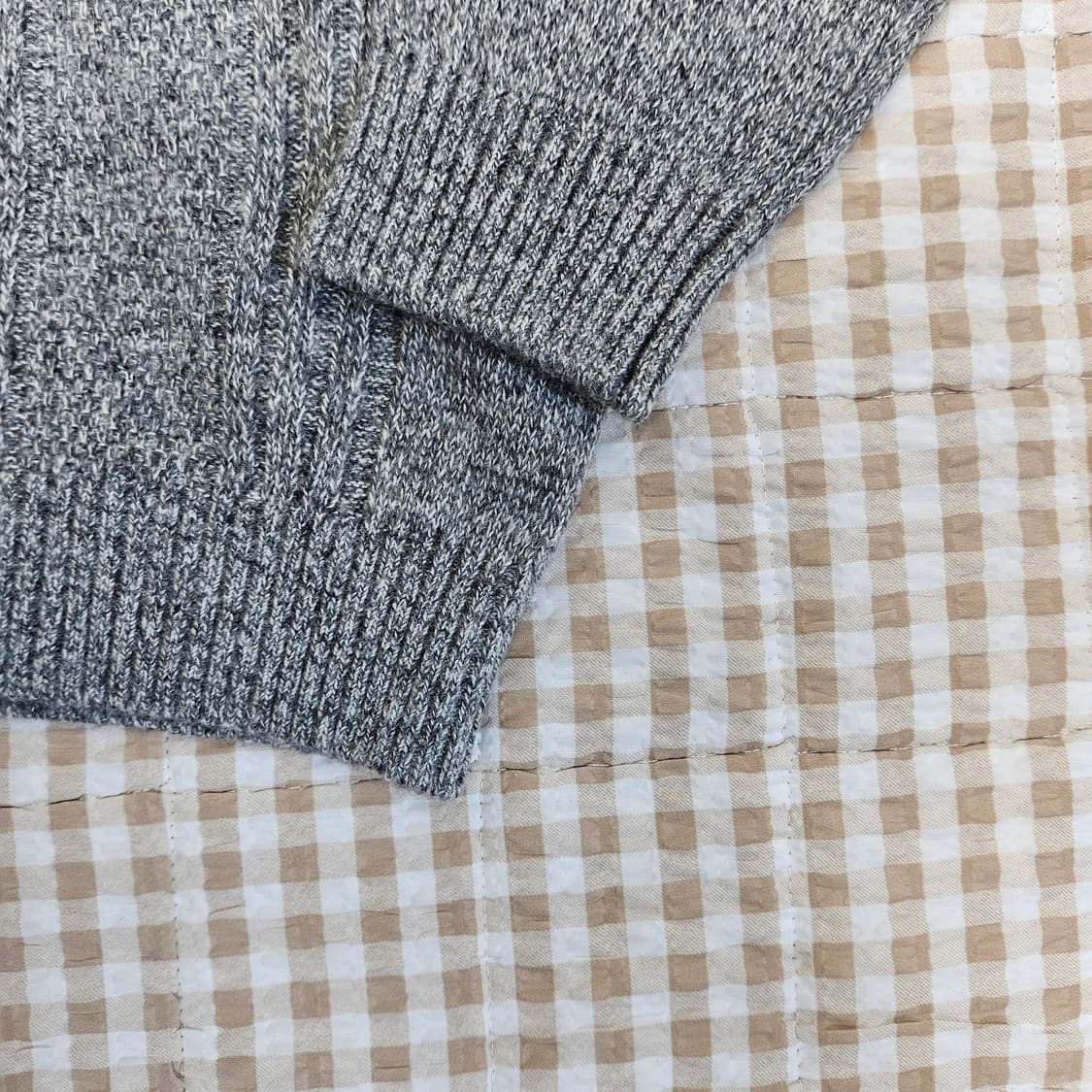 미착용 턱시 터틀넥 니트 남자100 상품이미지4