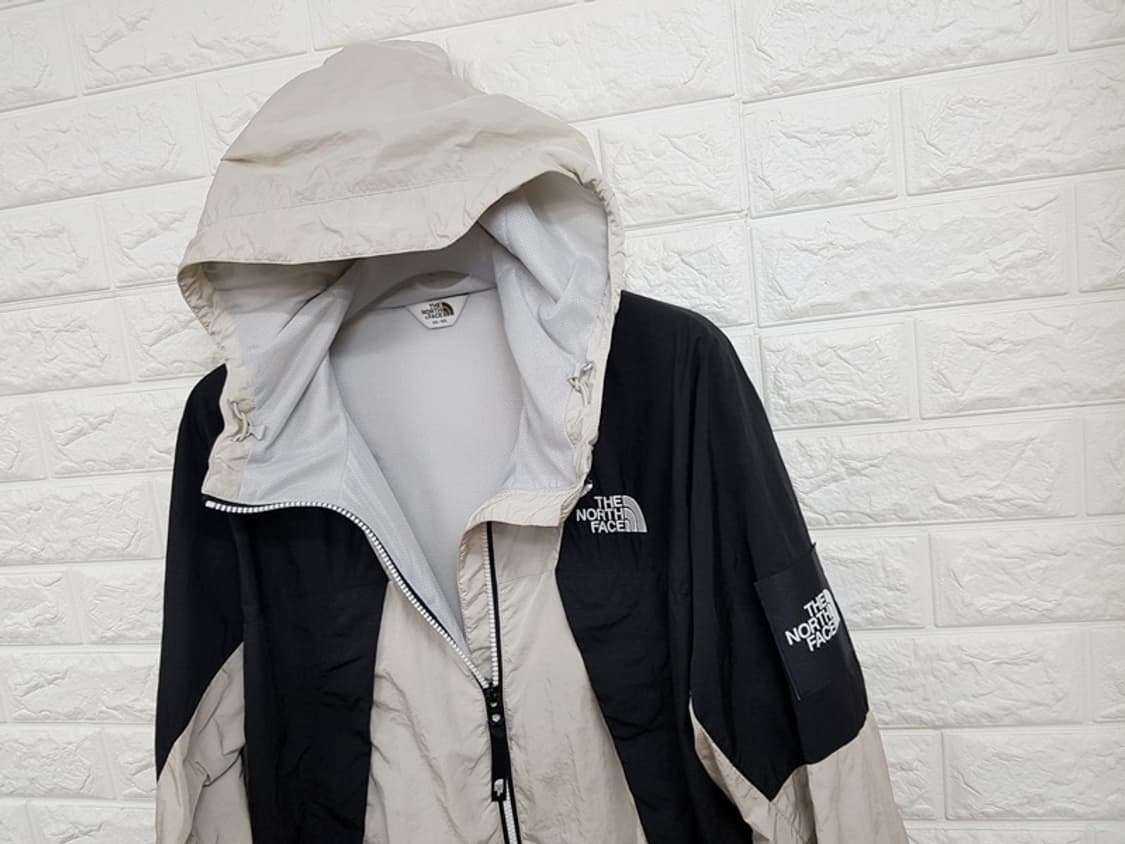 노스페이스 바람막이 점퍼 55-66(85) NJ4HL03K 상품이미지2