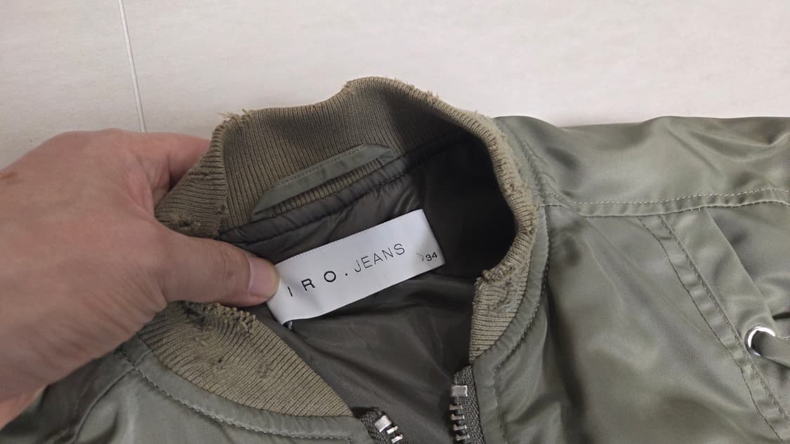 이로 (IRO) 아틸라 레이스업 봄버 항공 점퍼  상품이미지4