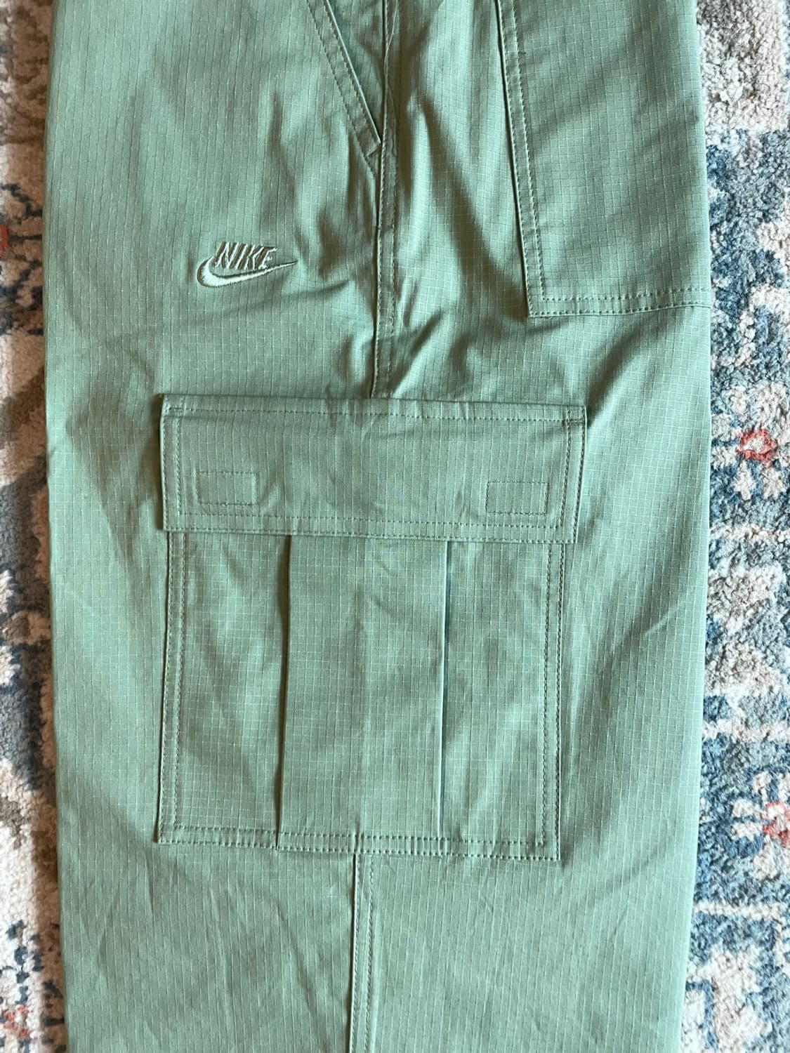 나이키 클럽 카고 팬츠 오일 그린  (새제품,32x32) 상품이미지2