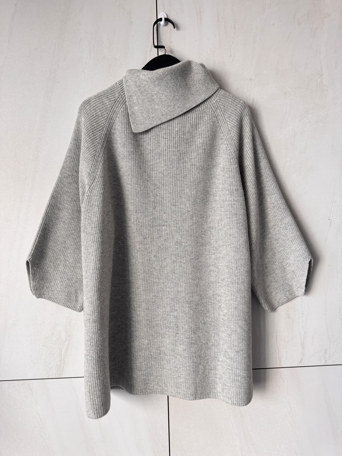 새상품 COS 코스 터틀넥 오버핏 니트 S(55,66가능) 상품이미지5