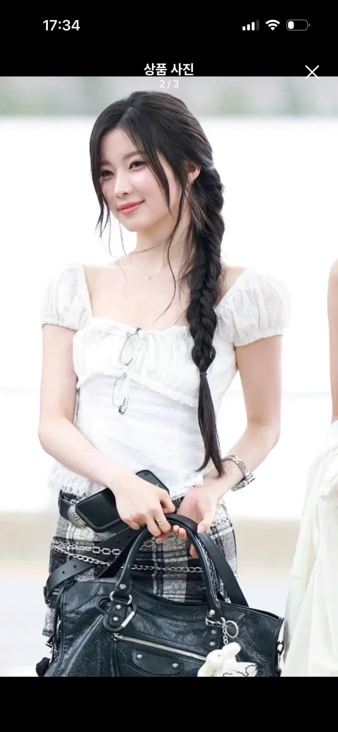 새상품) 루루서울 퍼프 블라우스 아사착용 상품이미지2