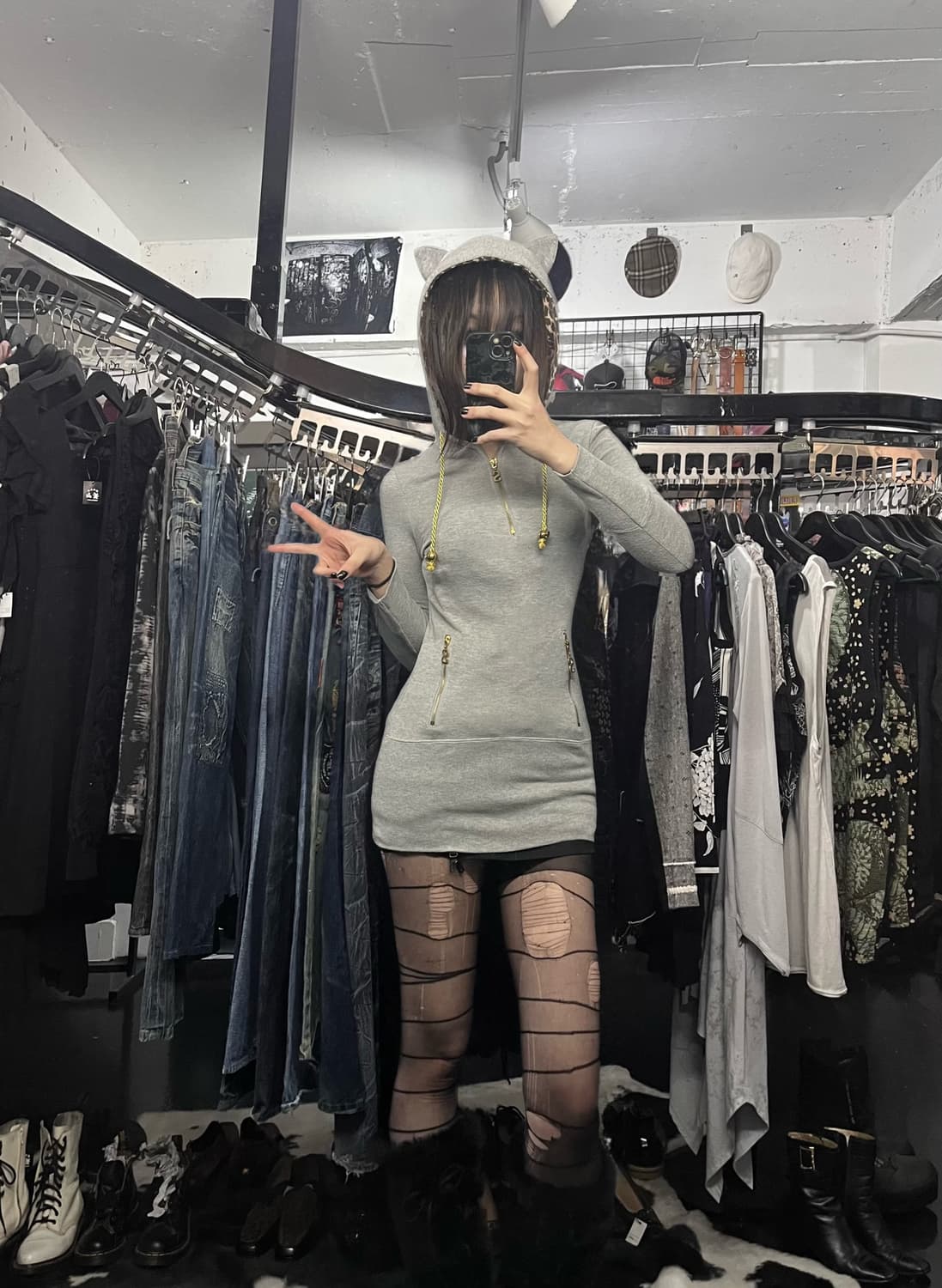 슬림핏 고양이귀 포인트 후드 원피스 상품이미지2