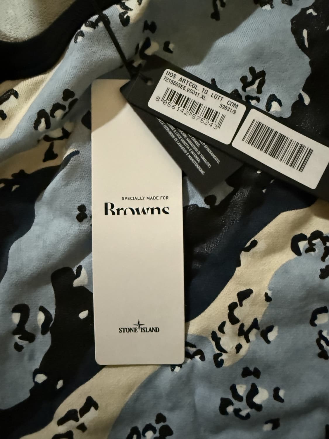 스톤아일랜드 데저트 카모 맨투맨 x (런던 Browns) 독점 콜라보 상품이미지3