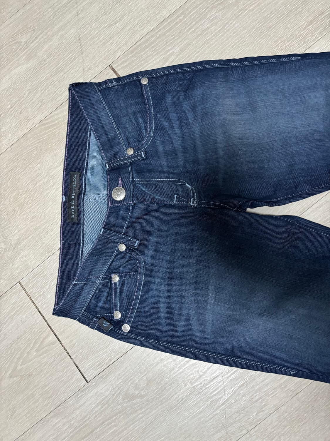 락앤리퍼블릭 부츠컷 로우라이즈 25 상품이미지2