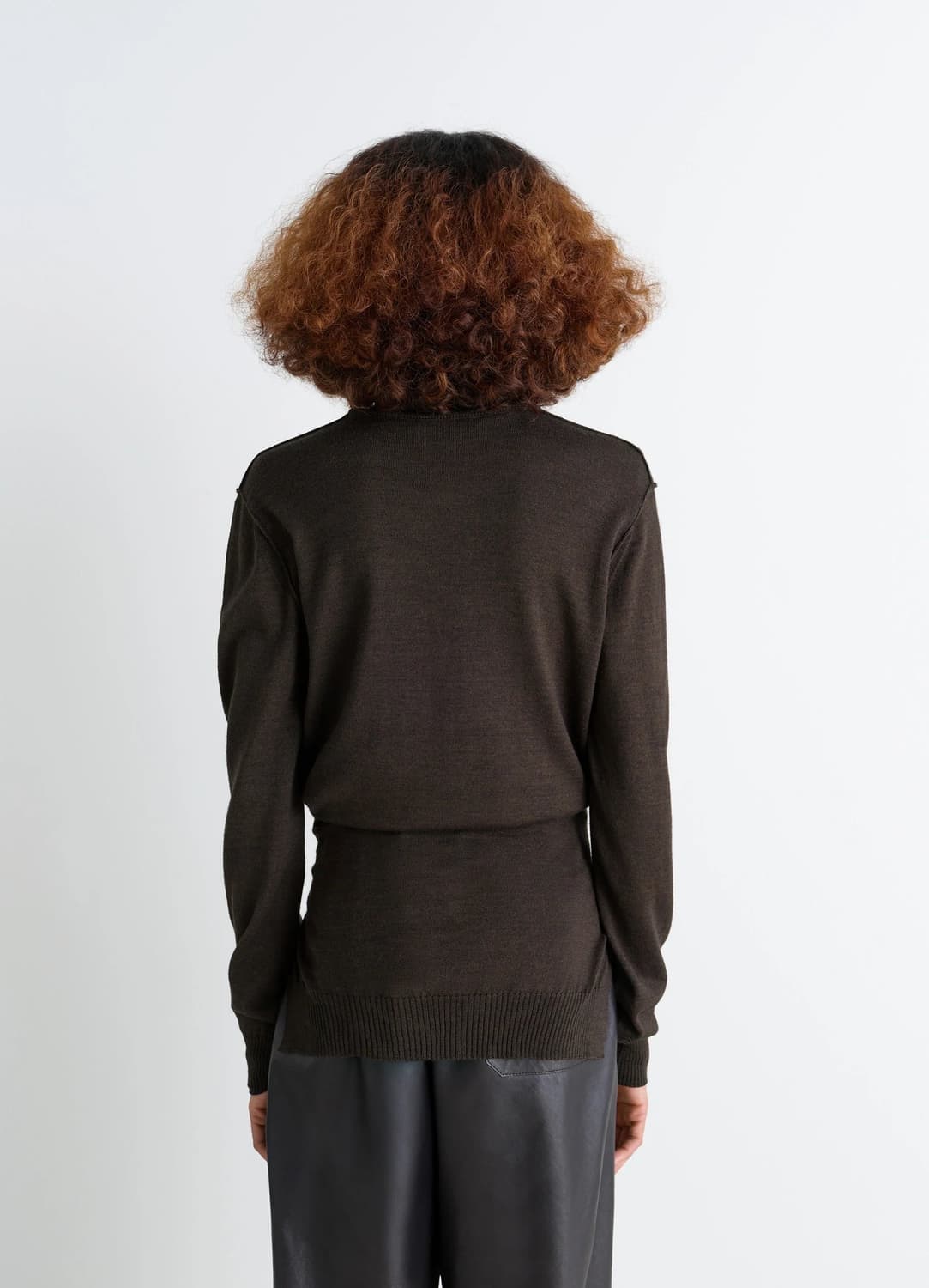 [XS,S,M]르메르 25fw 트롱프 뢰유 크루넥 니트/다크 카카오 상품이미지4