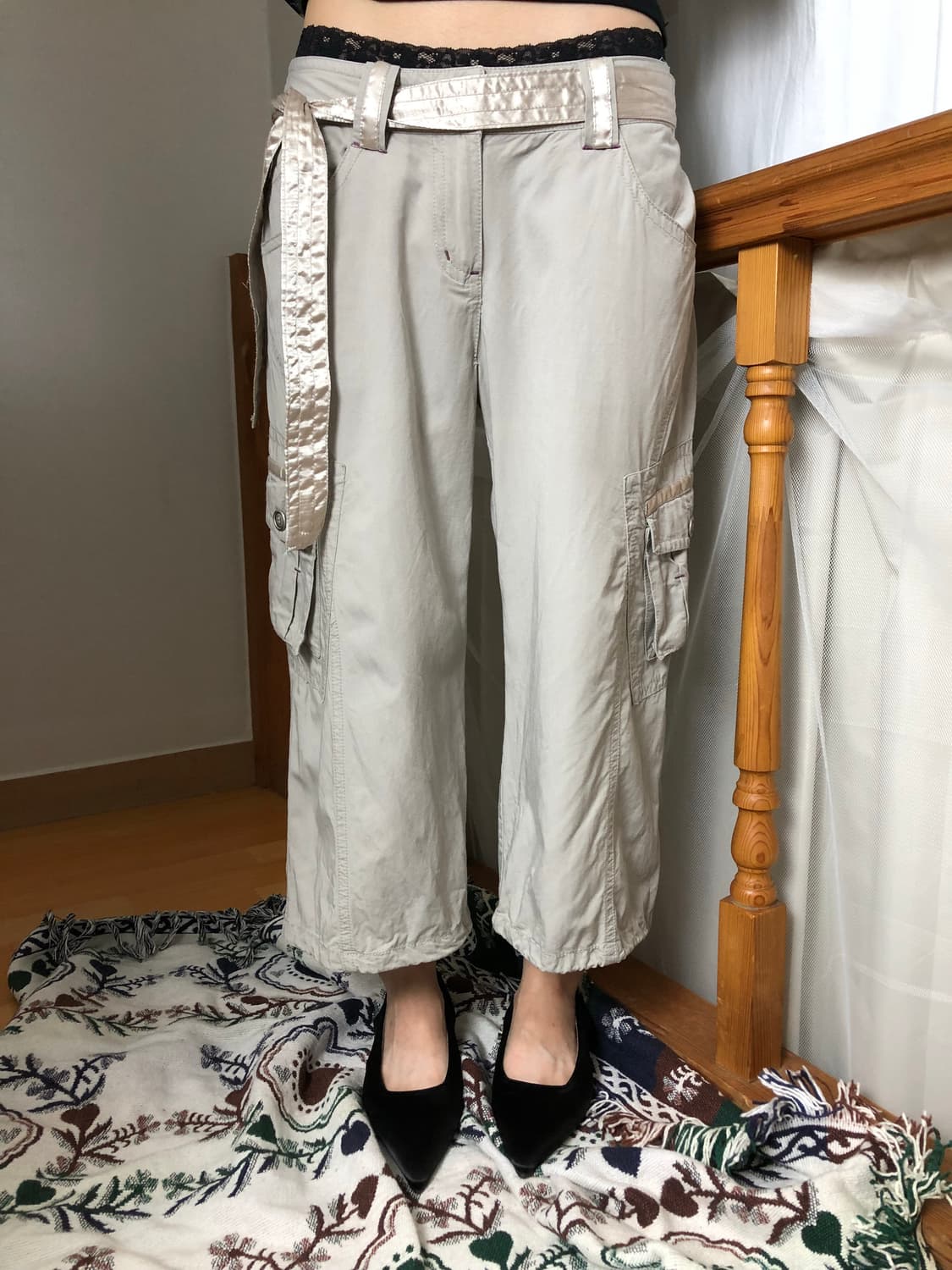 EDWIN / V Satin Belted Cargo Capris 상품이미지1