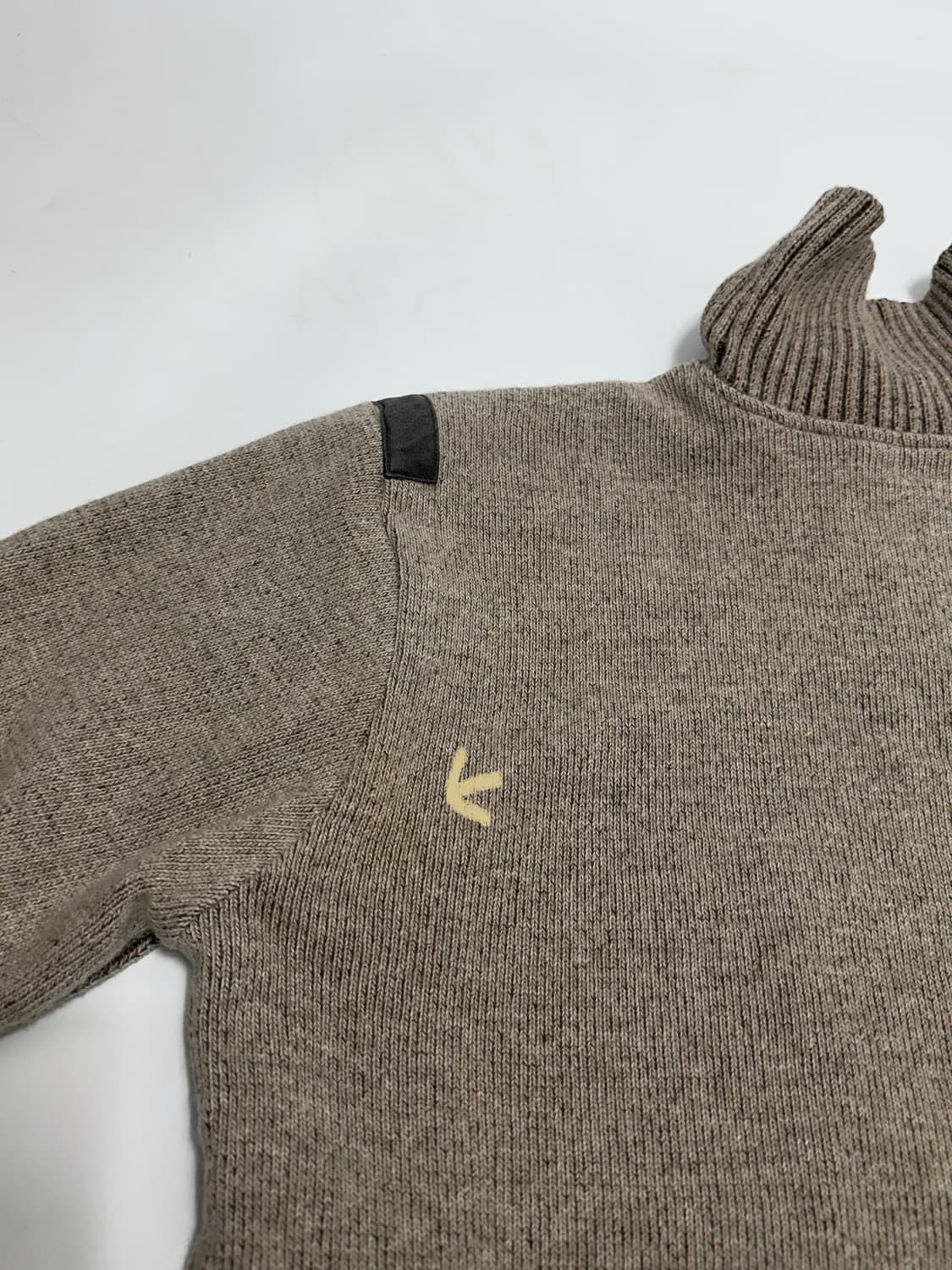 ANGELO GARDASUS 패치 반집업 니트 상품이미지7