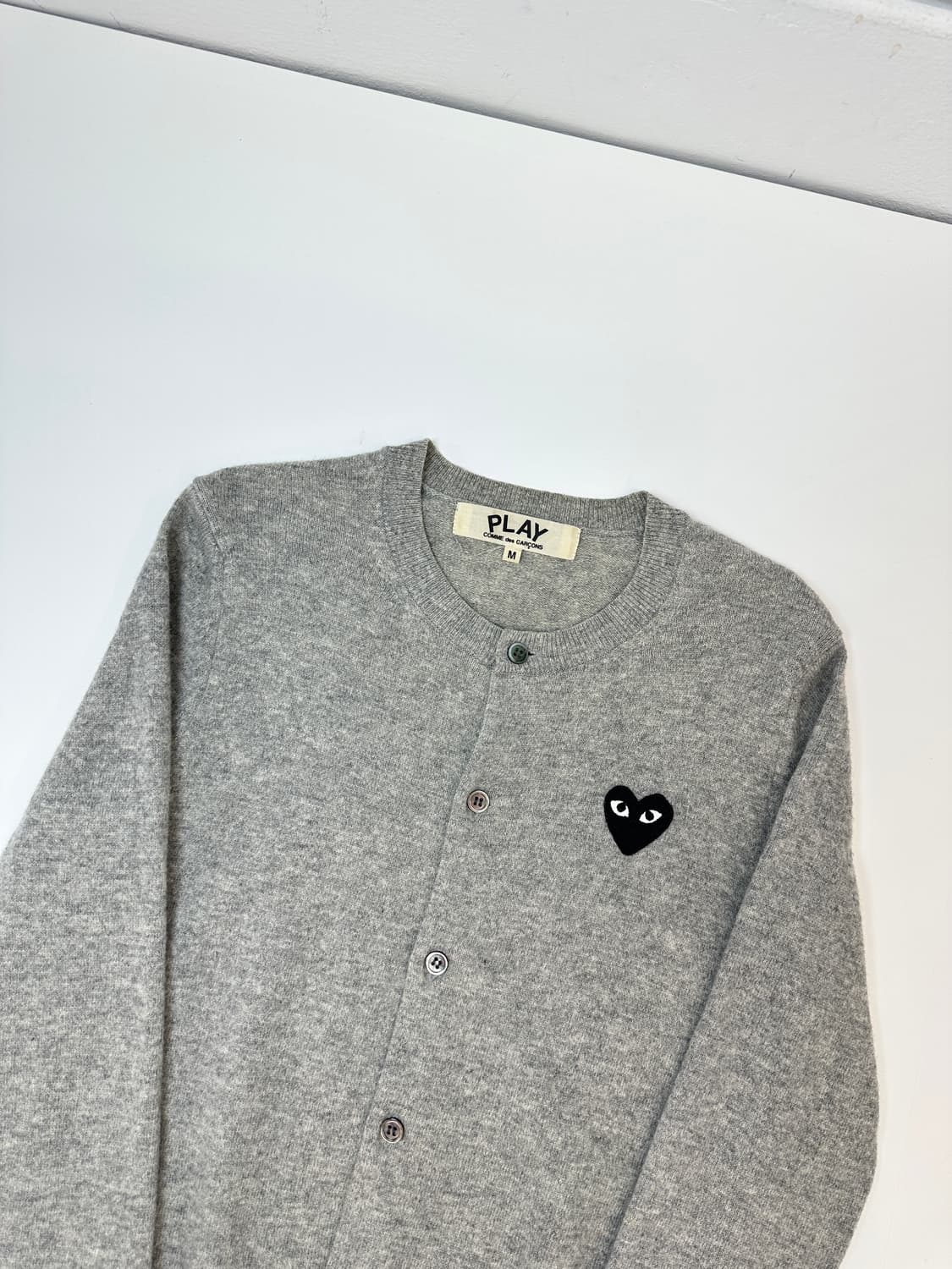 꼼데가르송 그레이 울 가디건 하트와펜  상품이미지2