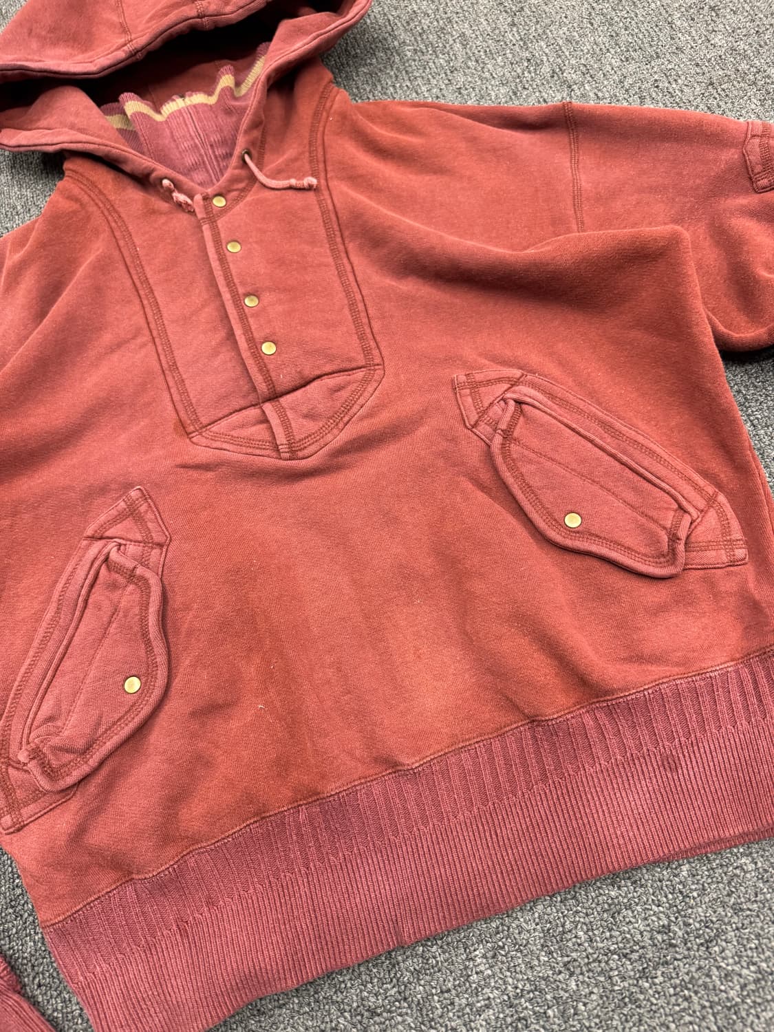 OS)NICOLE 빈티지 오버핏 피그먼트 레이어드 버튼 후디 상품이미지3