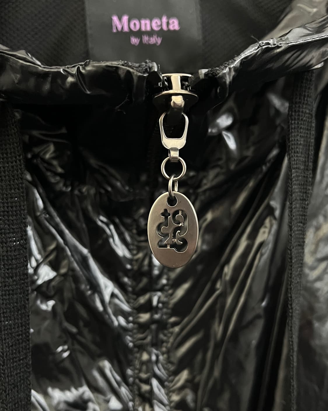 올드 빈티지 유광 글로시 바람막이 블랙 상품이미지9