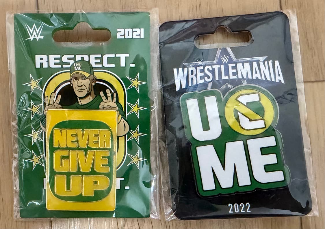 WWE 존 시나 레슬매니아 핀뱃지 2종 판매합니다 상품이미지1