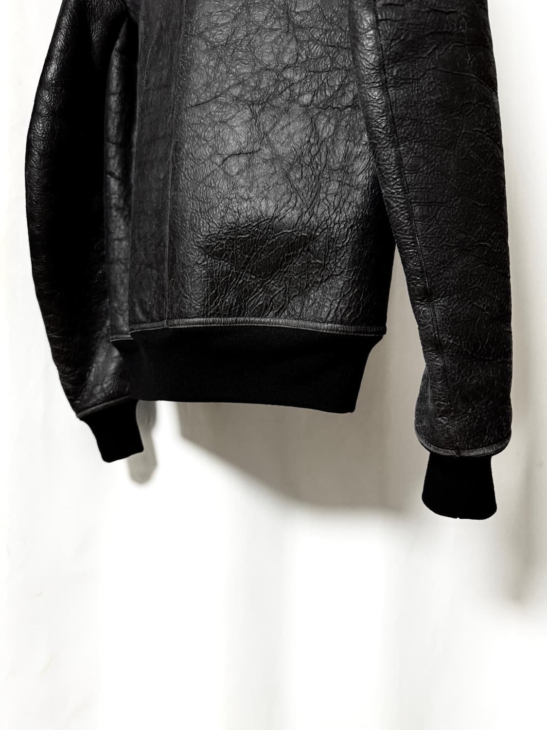 릭오웬스18 FW 카프스킨 크랙바인 무스탕 항공봄버 상품이미지8