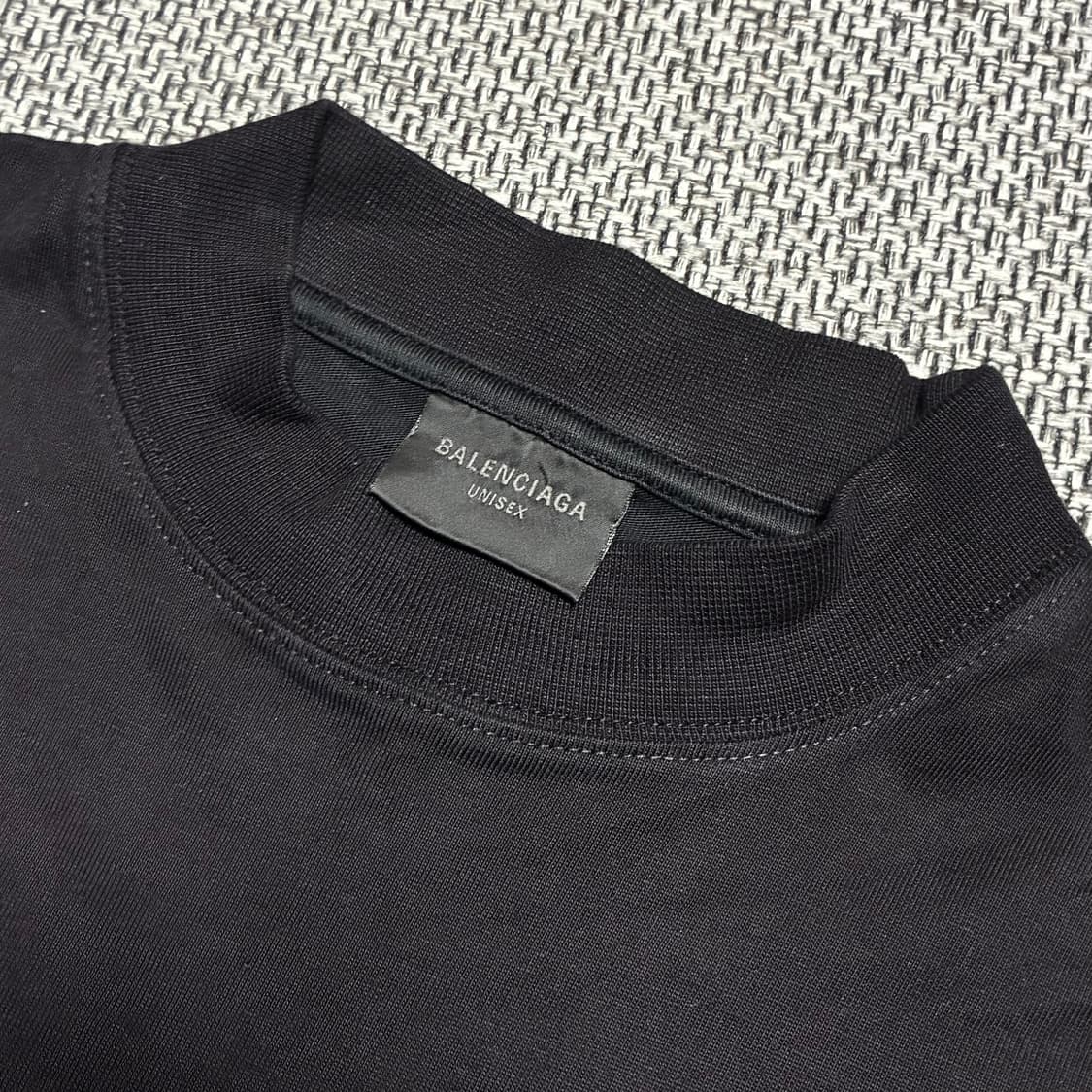 [1] 발렌시아가 포스트잇 오버사이즈 티셔츠 상품이미지4