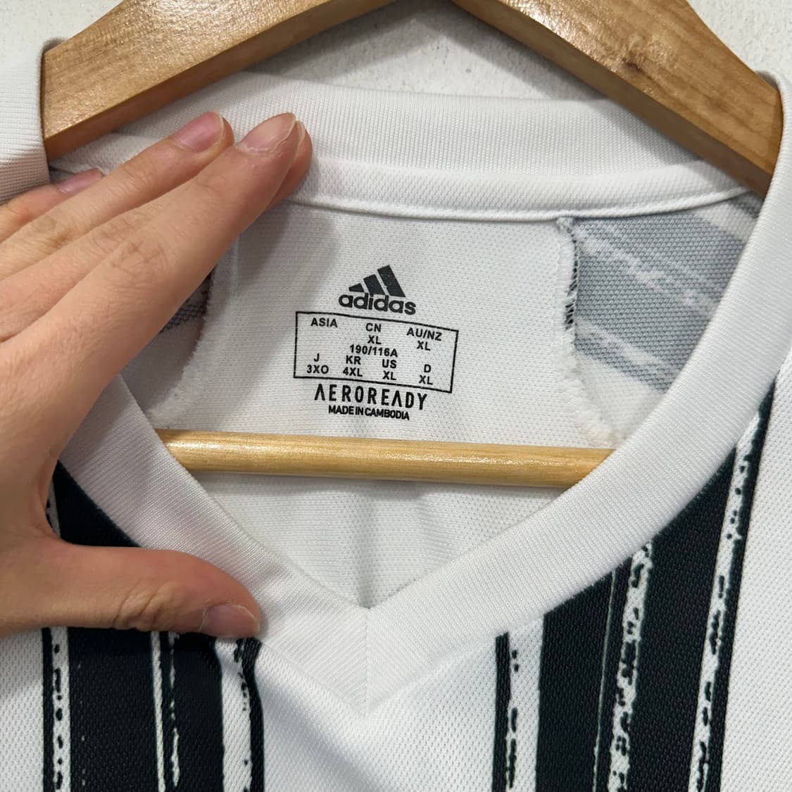 20-21 유벤투스 홈 디발라 유니폼 상품이미지5