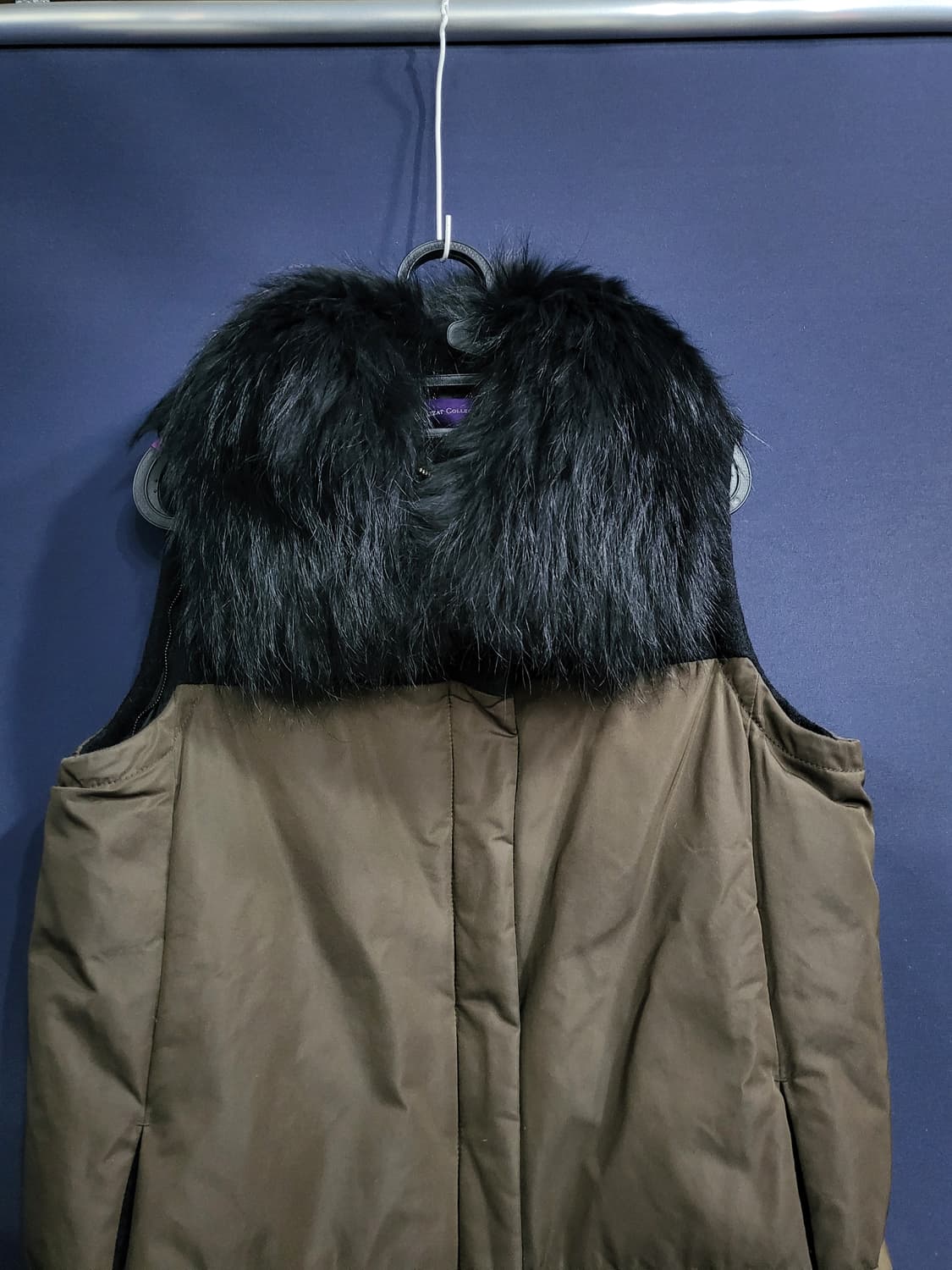 더아이잗 컬렉션 덕다운 베스트패딩 상품이미지2