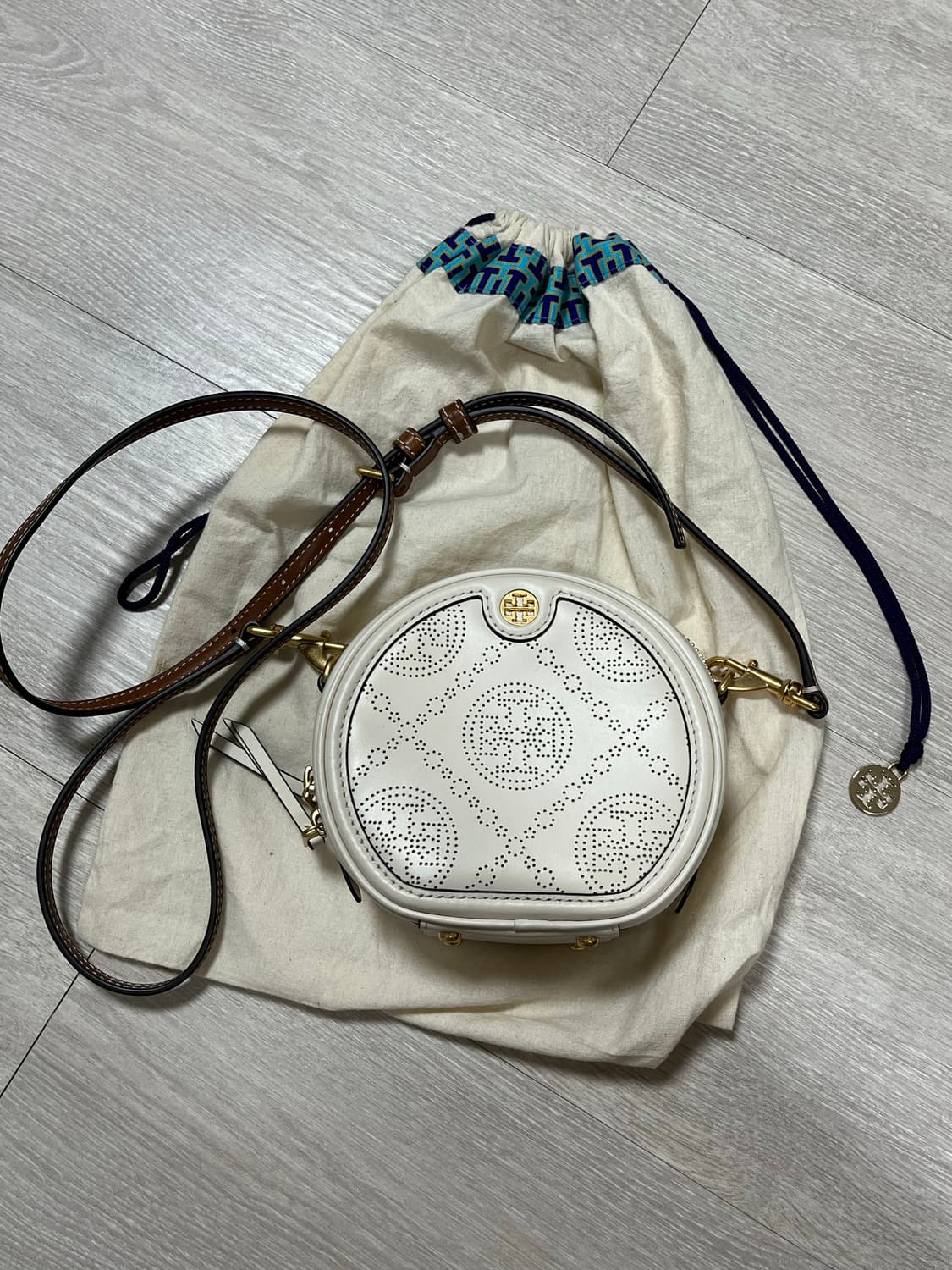 토리버치 미니 크로스백 상품이미지1