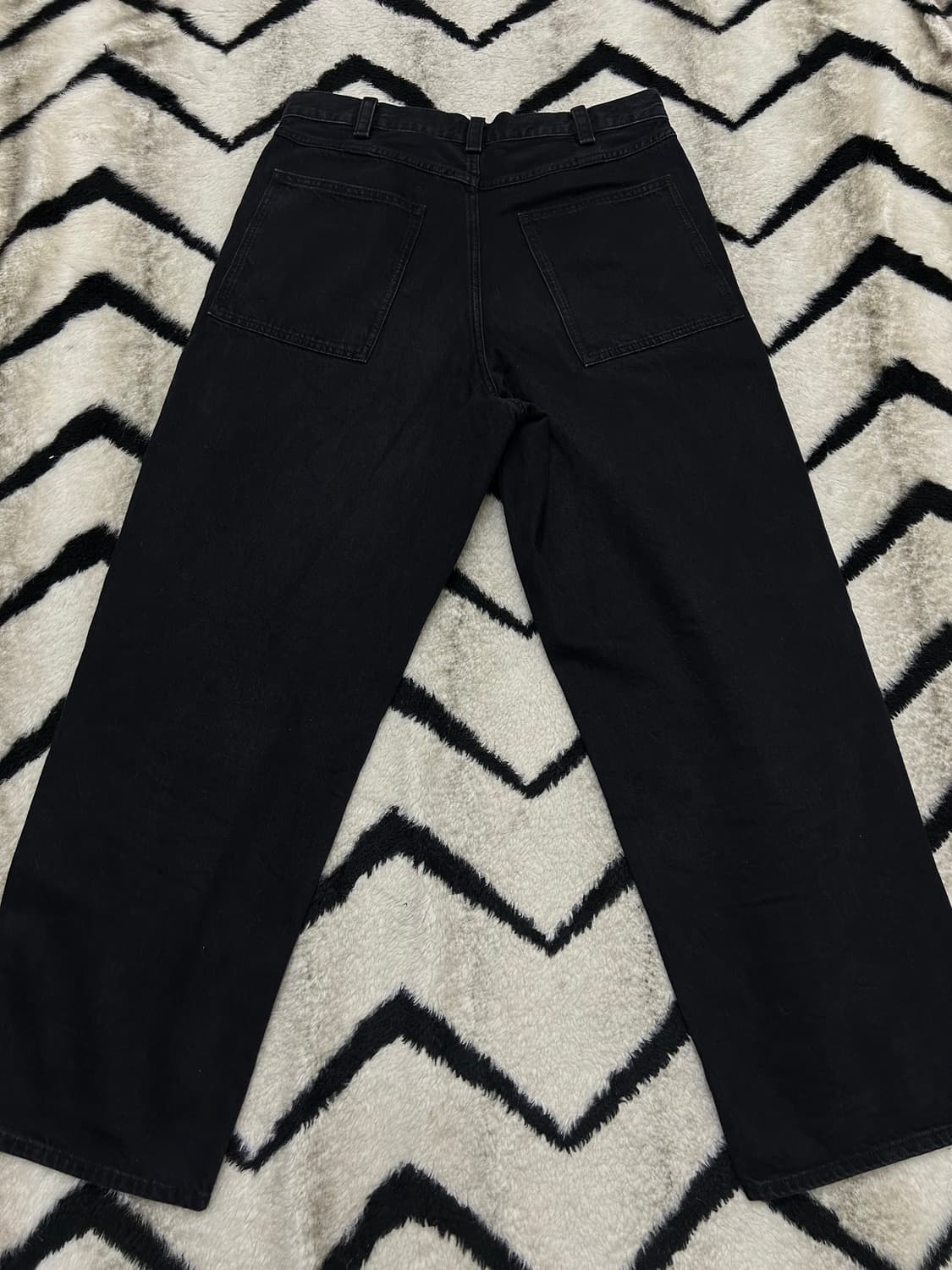 [31]유니클로U 와이드핏 컬러진/블랙 상품이미지1