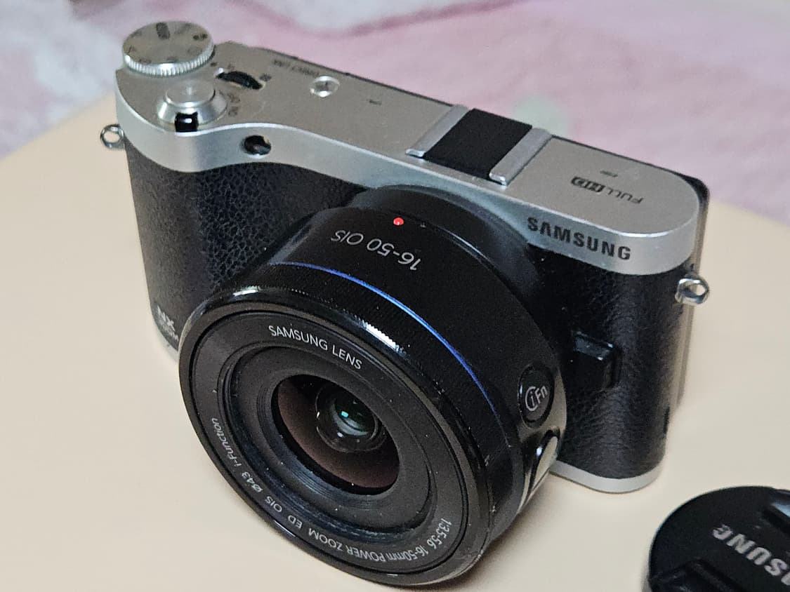 삼성 NX300M 미러리스 카메라(사용감 있어요) 상품이미지3