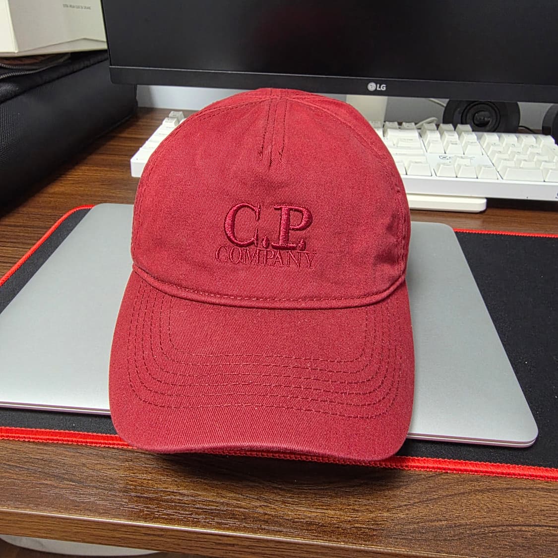 C.P. Company 씨피컴퍼니 고글 모자 L 상품이미지1