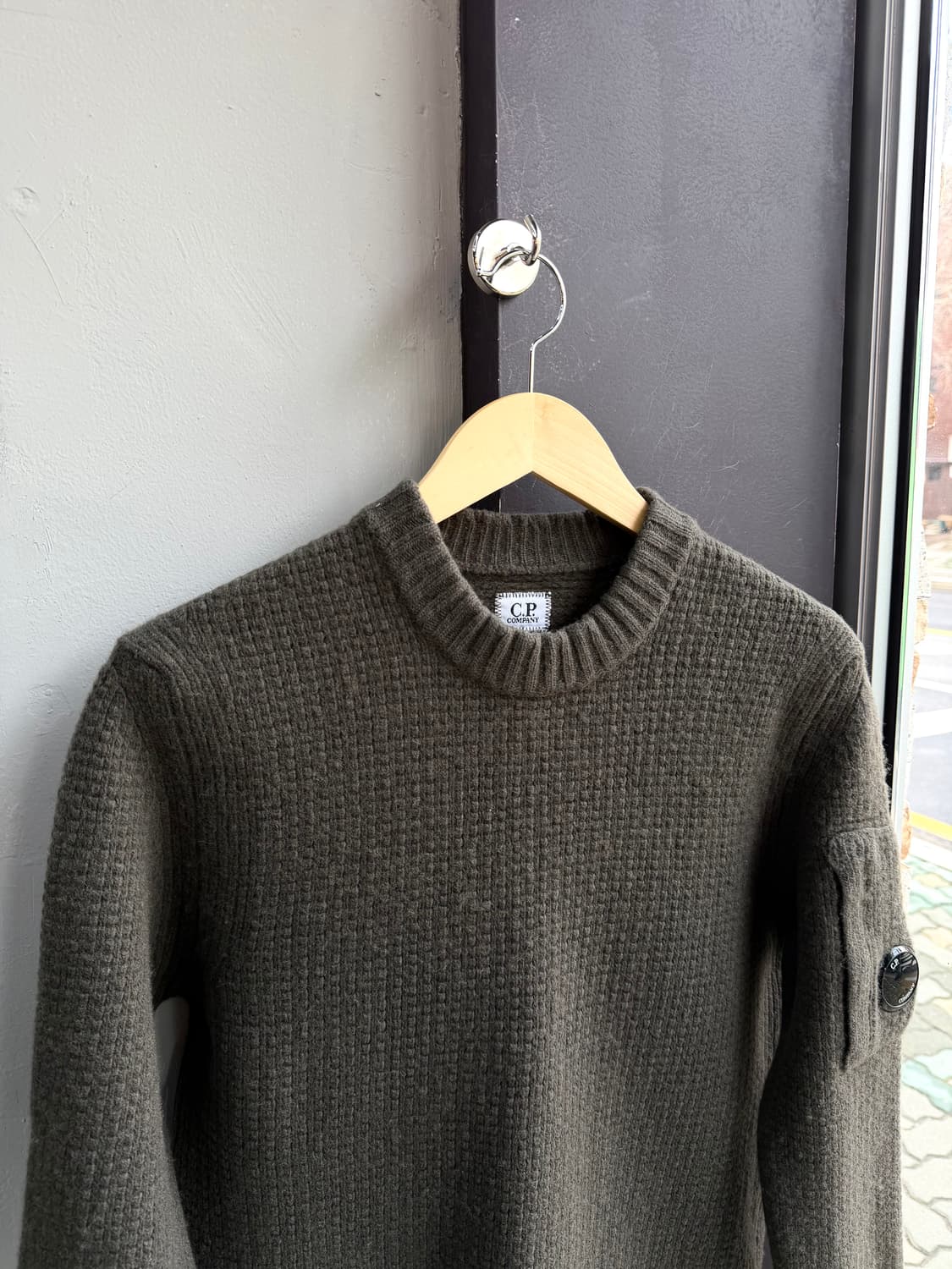 .95/ CP컴퍼니 23-24FW 와플 크루넥 램스울 니트 상품이미지4