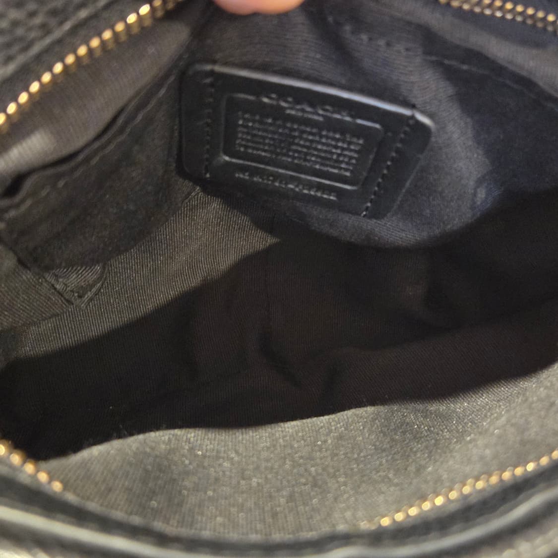 코치 블랙 카메라백 크로스백 상품이미지8