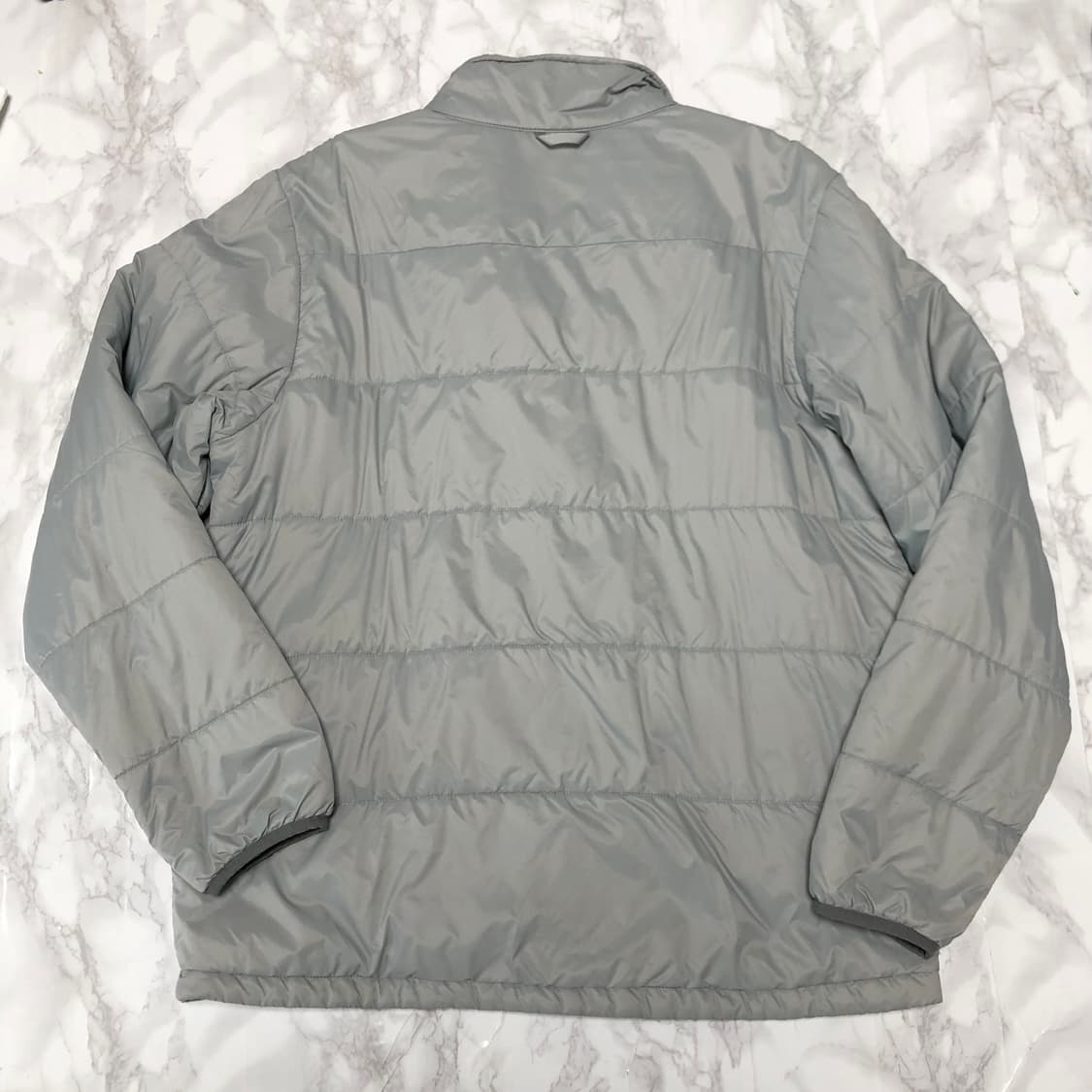 노스페이스 패딩 자켓 실버그레이  상품이미지3