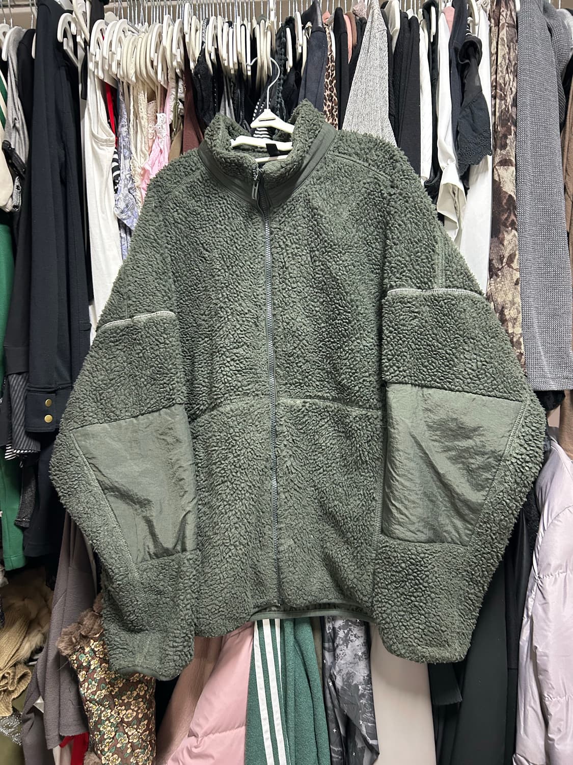 아디다스 보아 플리스 자켓 카키그린 상품이미지1