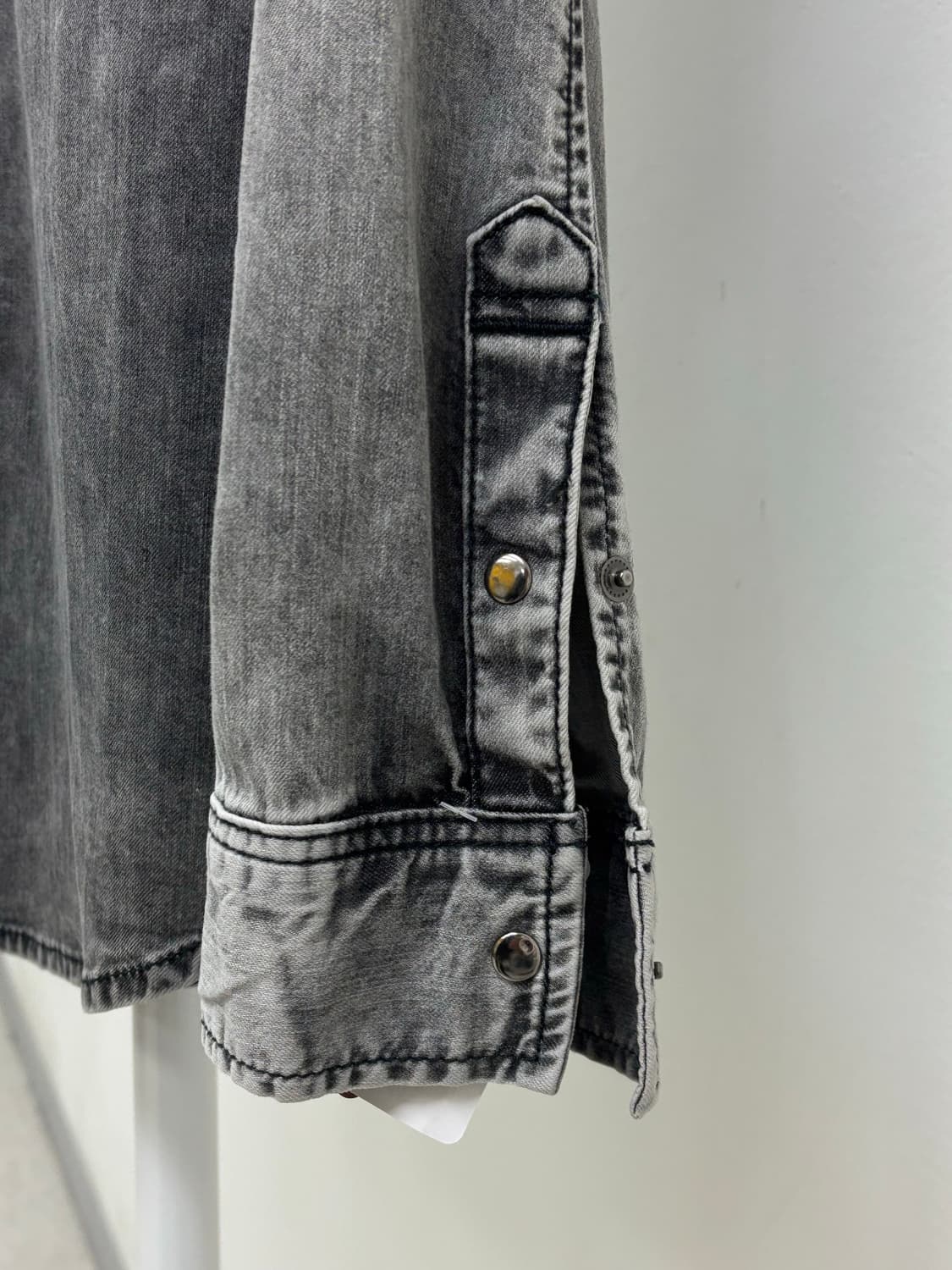 빈티지 흑청 데님 셔츠 상품이미지7