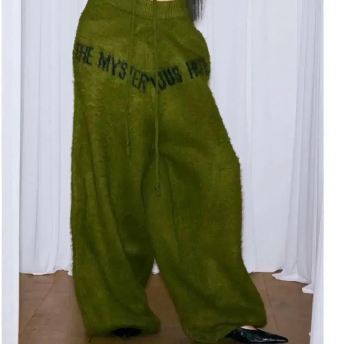 더미스테리어스호텔 니트 팬츠 올리브 상품이미지1