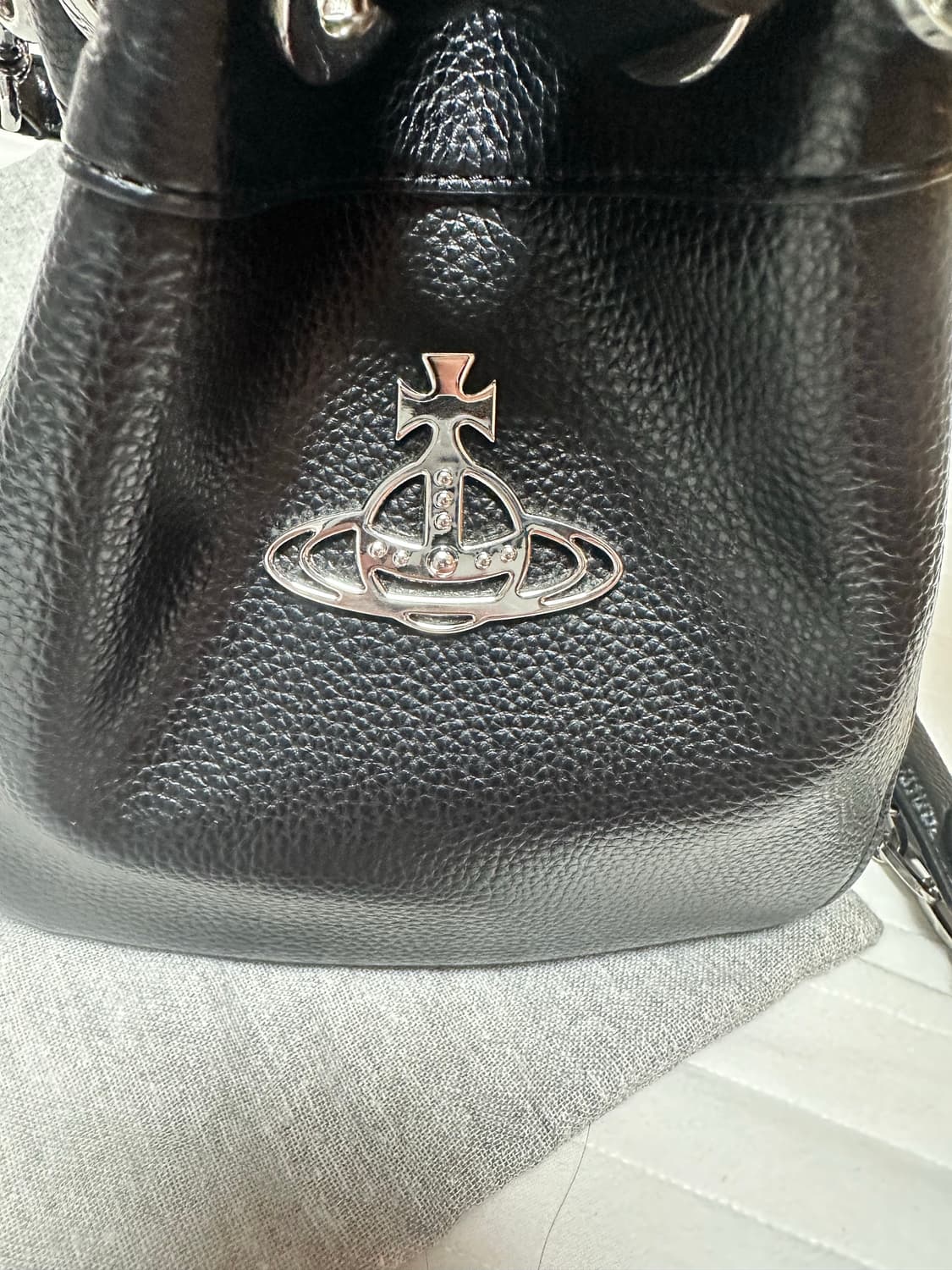 비비안웨스트우드 가방 상품이미지2