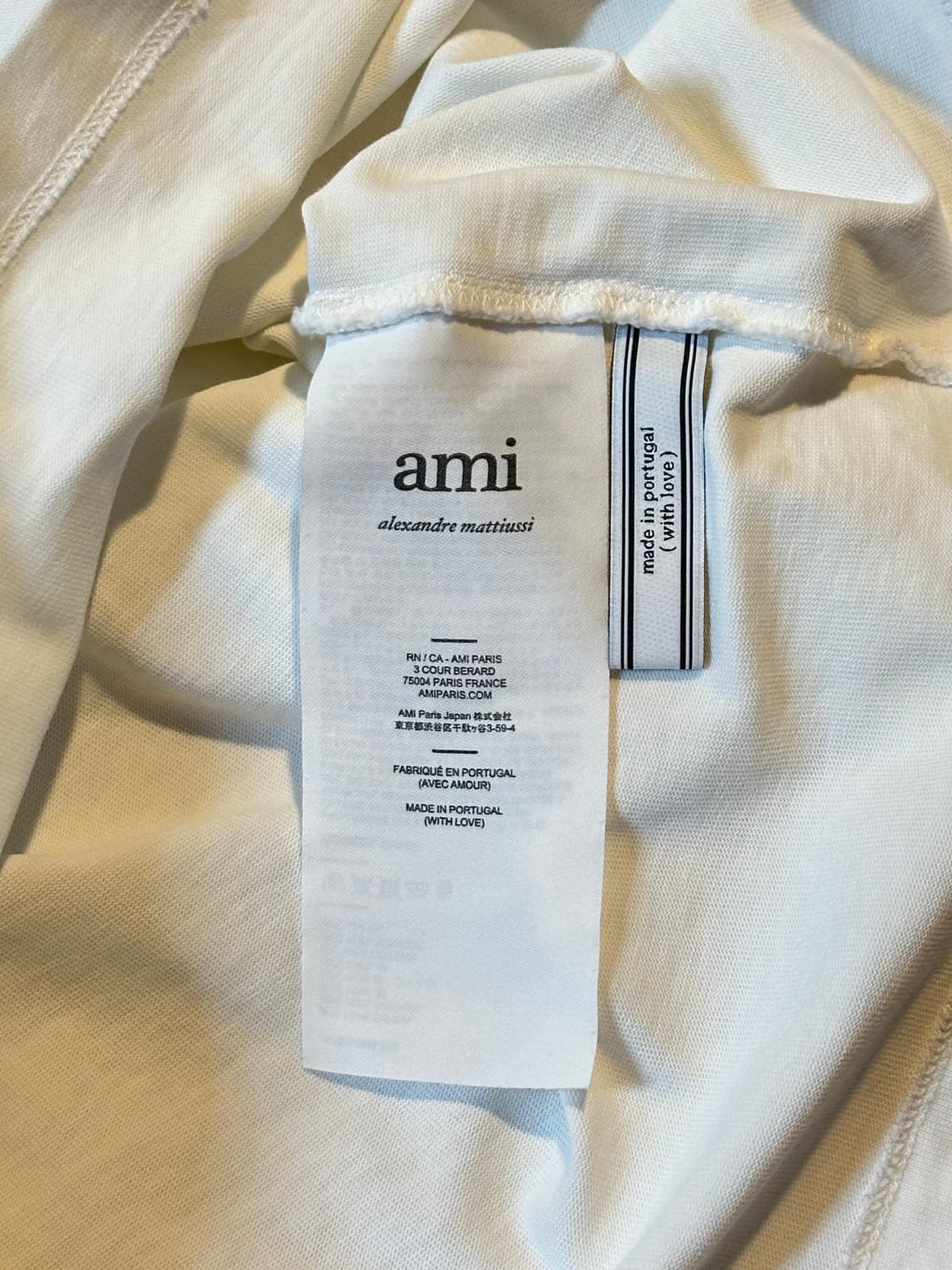 아미 AMI 스몰 하트로고 롱슬리브 긴팔 화이트 상품이미지10
