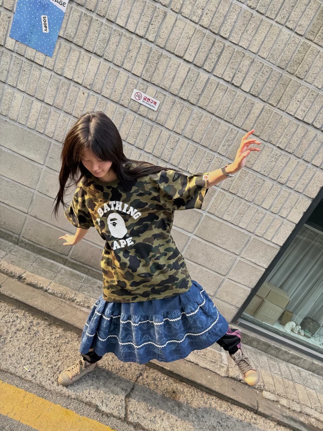 베이프 컬리지 로고 카모 오버핏 티셔츠 상품이미지1