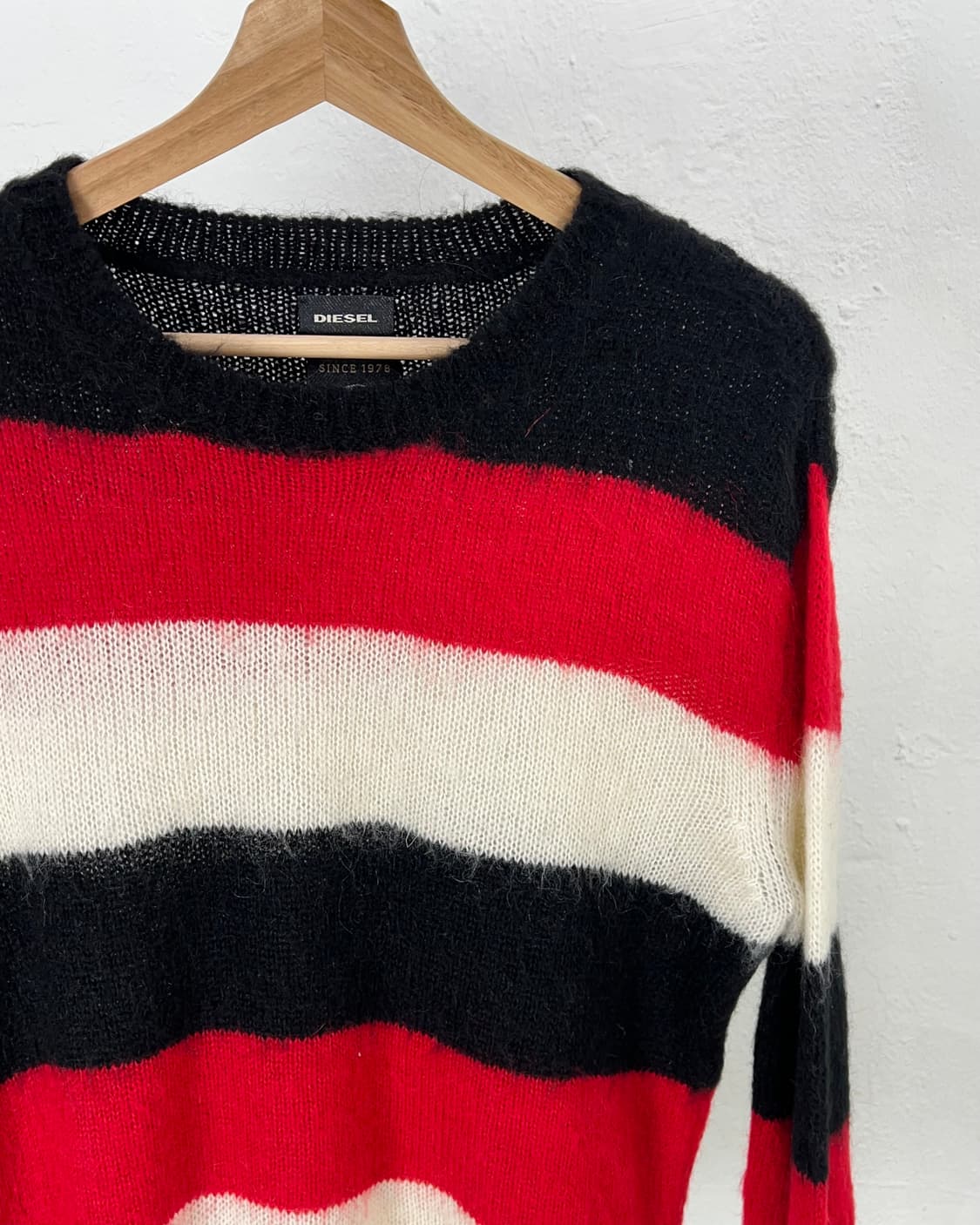 디젤 로조 레드 믹스 모헤어 스트라이프 니트 스웨터 상품이미지3