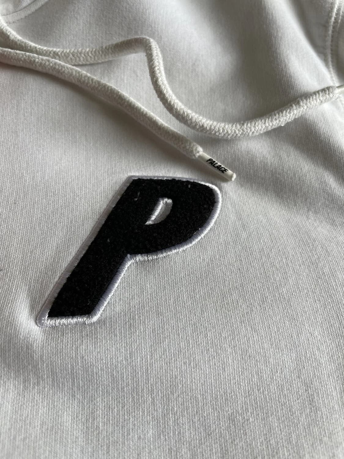 팔라스 트라이셔닐 후드 화이트 상품이미지3