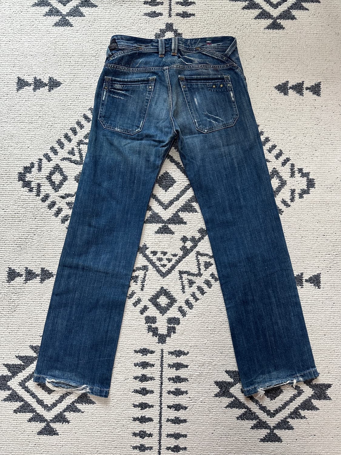 Diesel BUSKY 0071 Vintage Wash 데님팬츠 상품이미지5