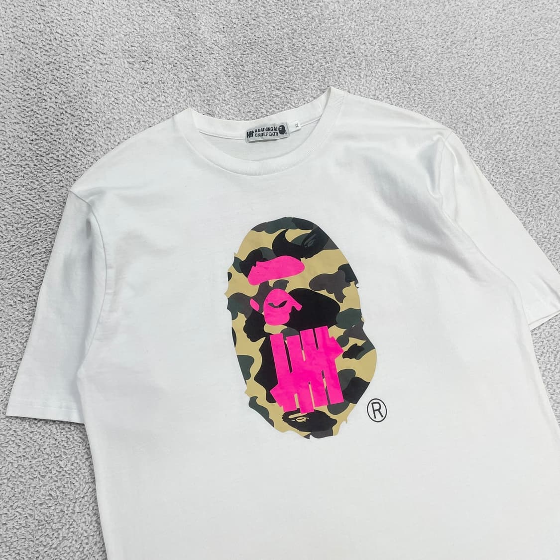 베이프 Bape x 언디핏 황계 사루 반팔 티셔츠 화이트 상품이미지3