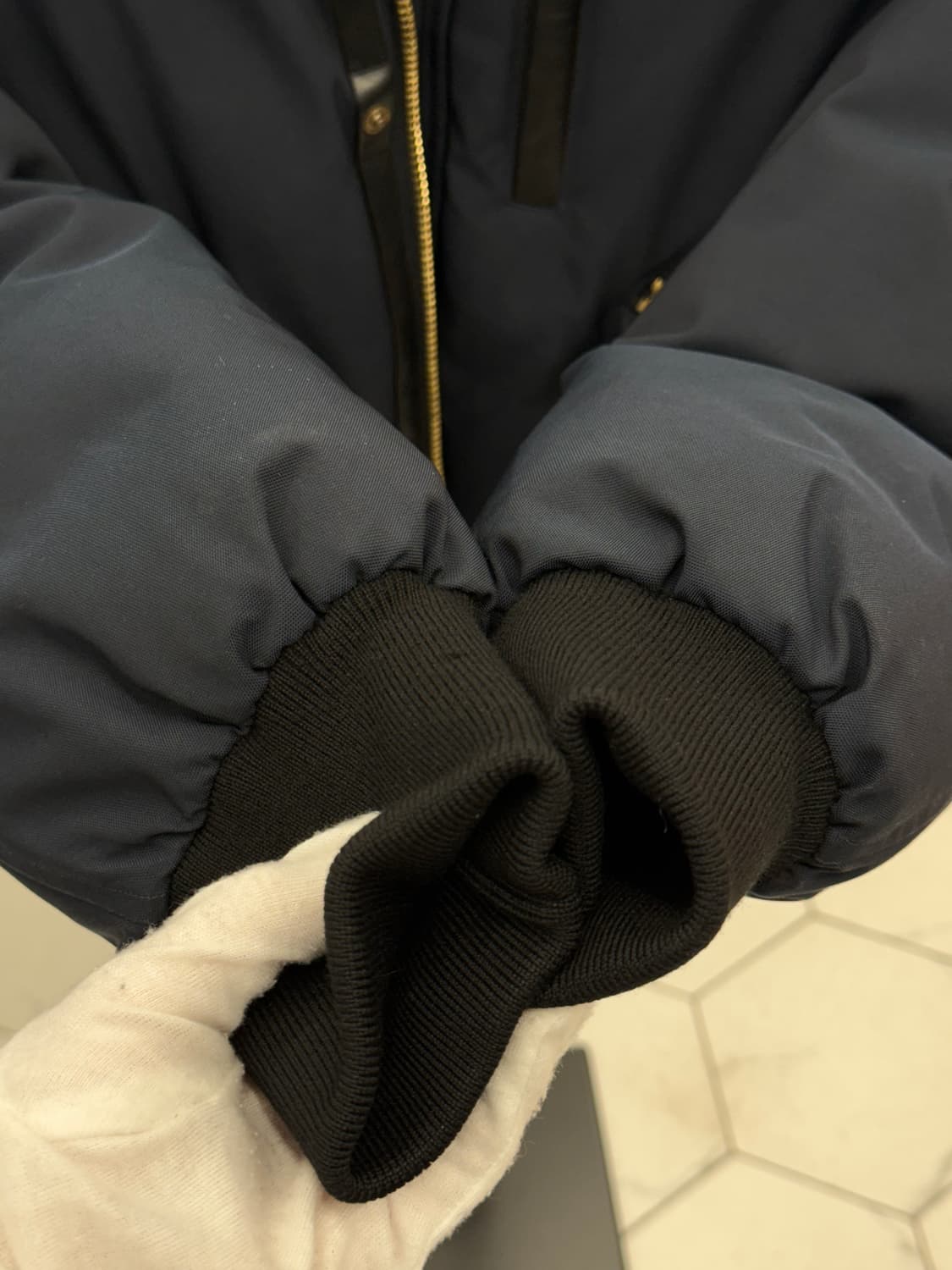 [40] 맥케이지 딕슨 금장 패딩 상품이미지4