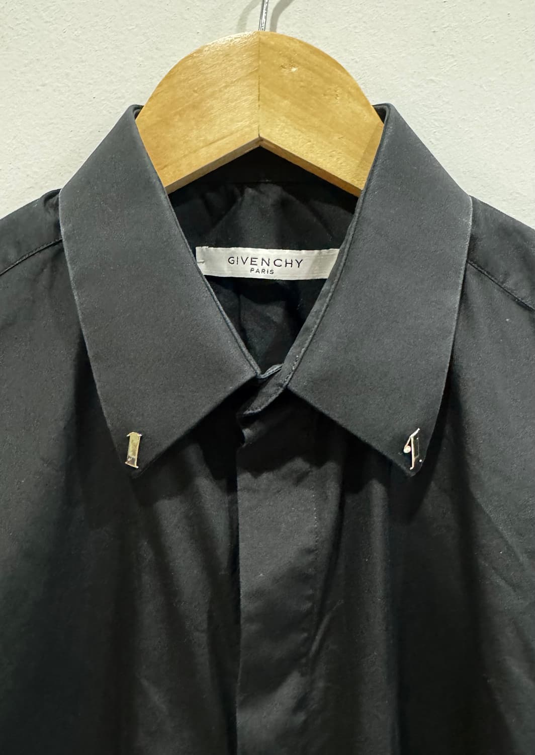 Givenchy 블랙 셔츠 38 사이즈 정품 상품이미지3