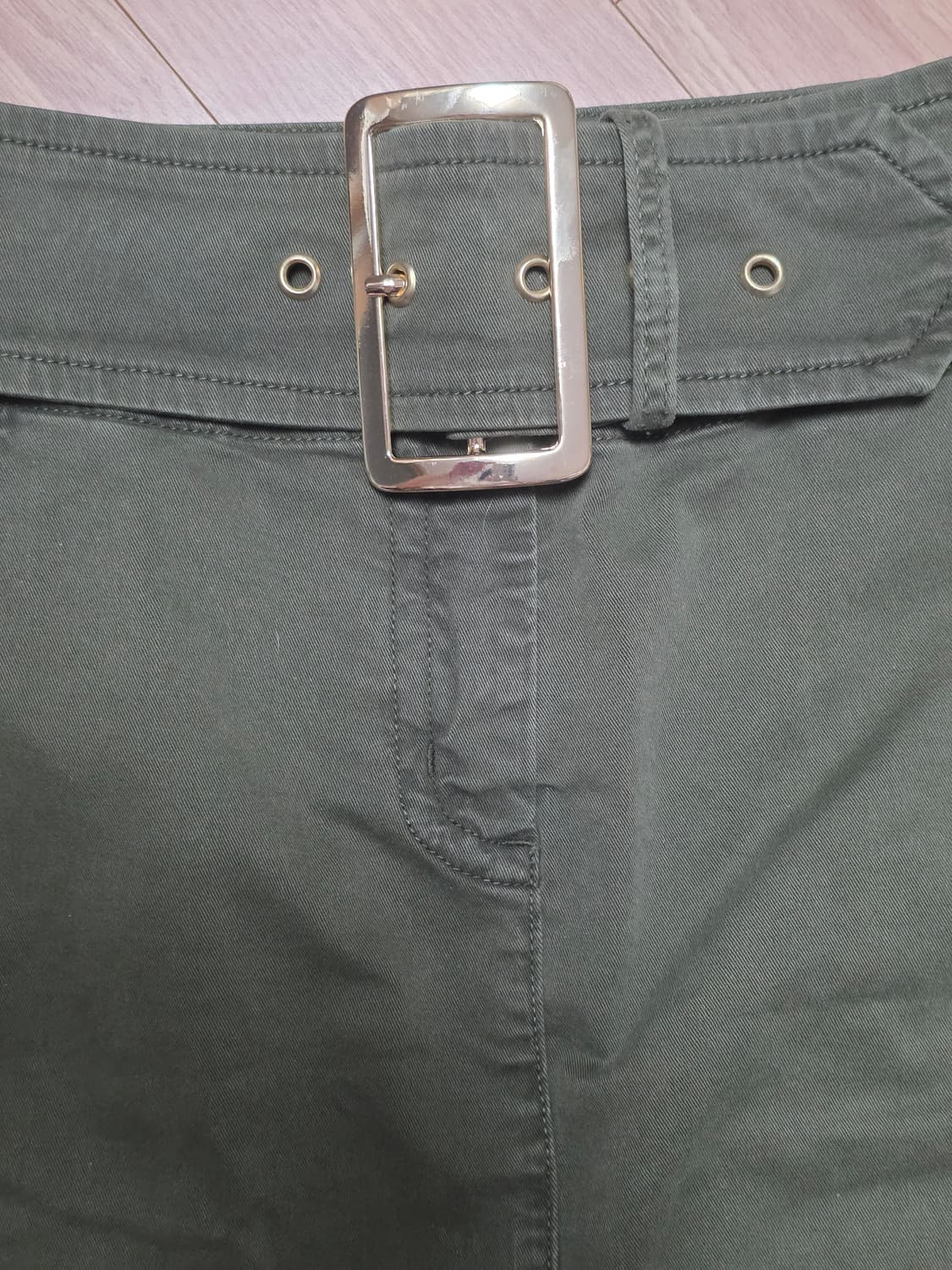 28) 모스키노 카키 벨트 스커트 상품이미지3