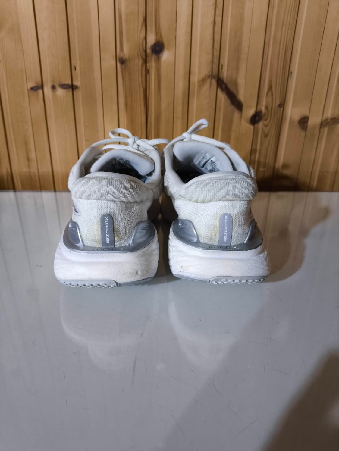 245mm 나이키 줌x 인빈서블 쿠션화 러닝화 상품이미지9