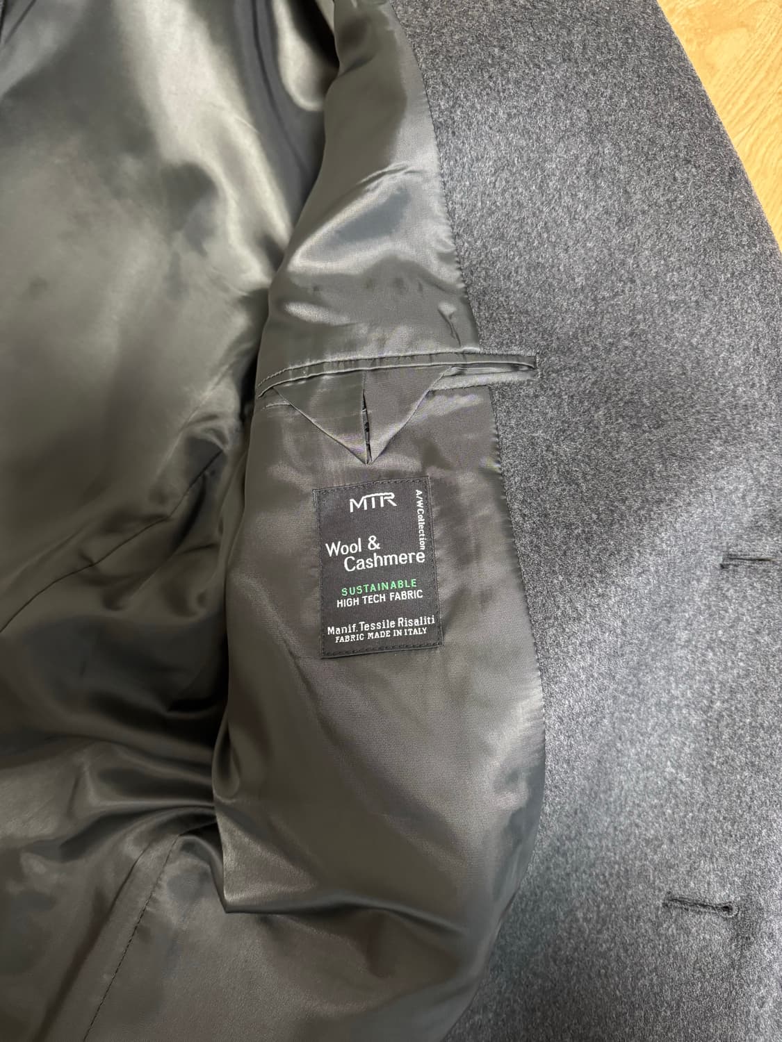 인사일런스 MTR 캐시미어 더블 코트 멜란지 그레이 팔아요! 상품이미지6